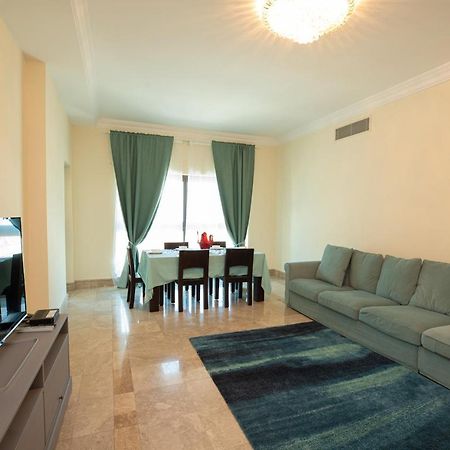 Appartement Gorgeous 2Br In Fairmont à Dubaï Extérieur photo