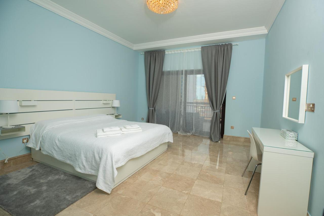 Appartement Gorgeous 2Br In Fairmont à Dubaï Extérieur photo