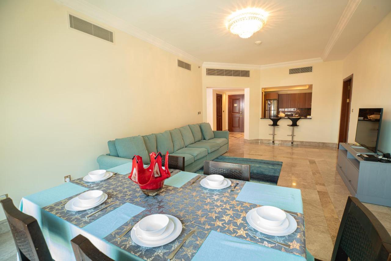 Appartement Gorgeous 2Br In Fairmont à Dubaï Extérieur photo